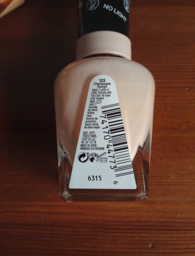 Nagellack in Creme von Sally Hansen Miracle Gel