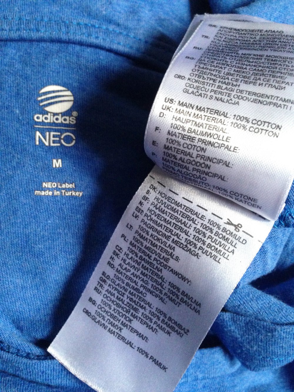 Blaues T-Shirt von Adidas Neo Größe 38