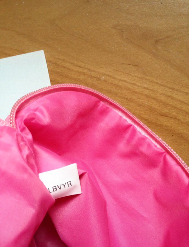 Kosmetiktasche von Yves Rocher in Rosa mit Gold NEU