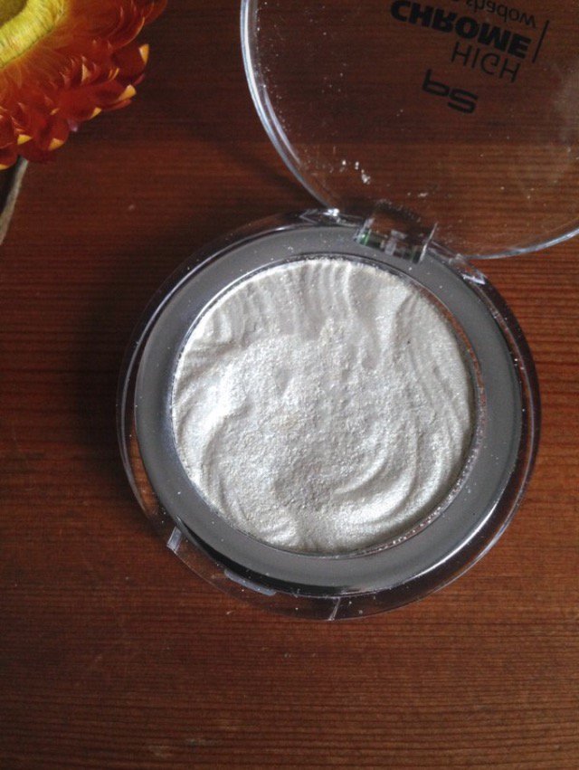 Monolidschatten von p2 in Weiß/Schimmer