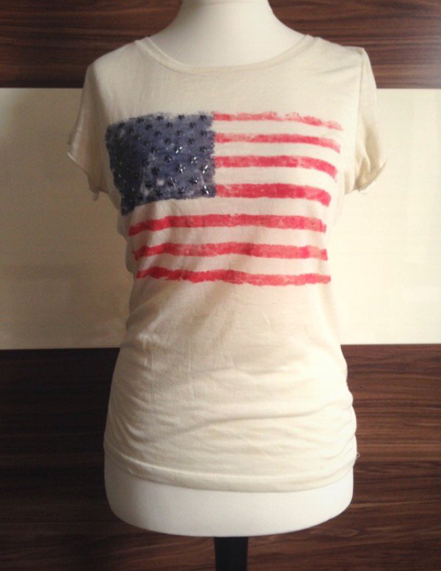 T-Shirt von Fishbone in Creme mit USA-Flagge Größe 38