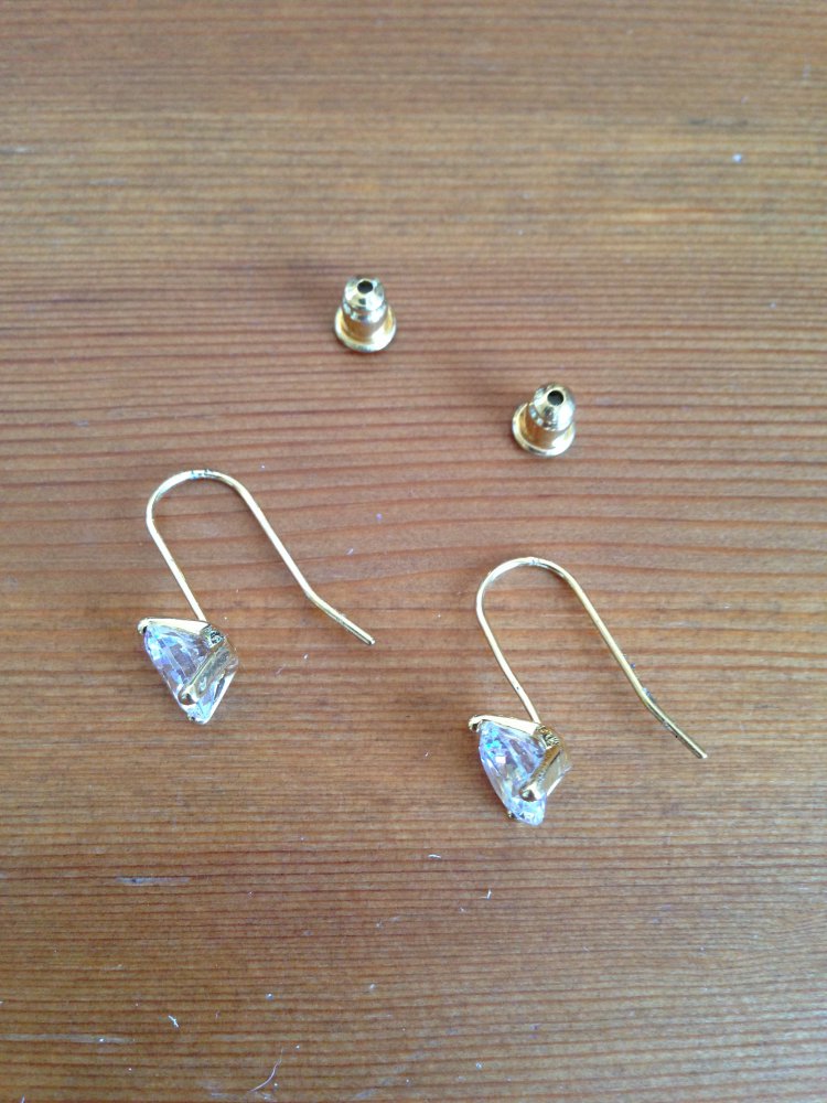 Ohrhänger echt vergoldet mit Glitzerstein NEU