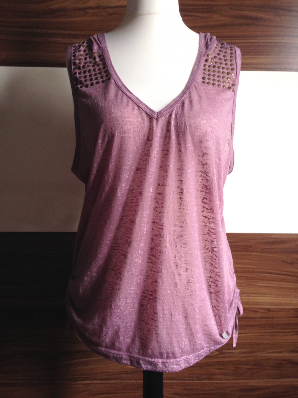 Kapuzenshirt von Gin Fizz in Flieder Größe 42