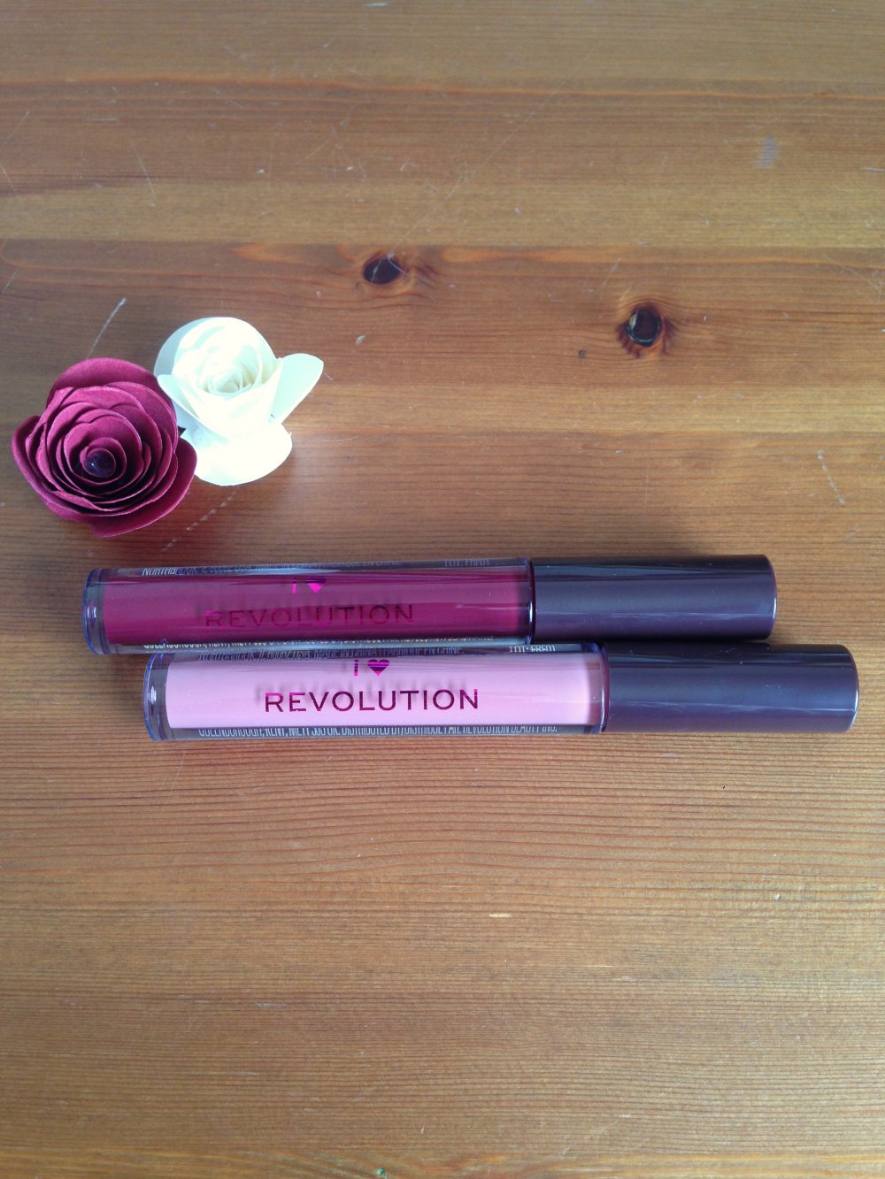 Lipgloss-Duo mit Duft von Revolution NEU