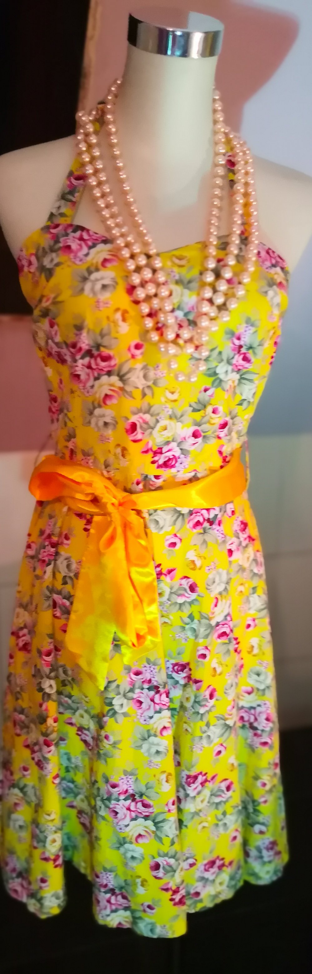 Petticoat Kleid, 50er Jahre, gelb, Rosen Blumen Gr. M