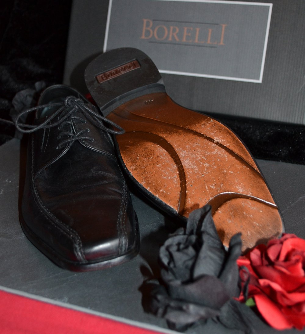 Klassischer, schwarzer Business Schnürer der Marke „BORELLI“ 