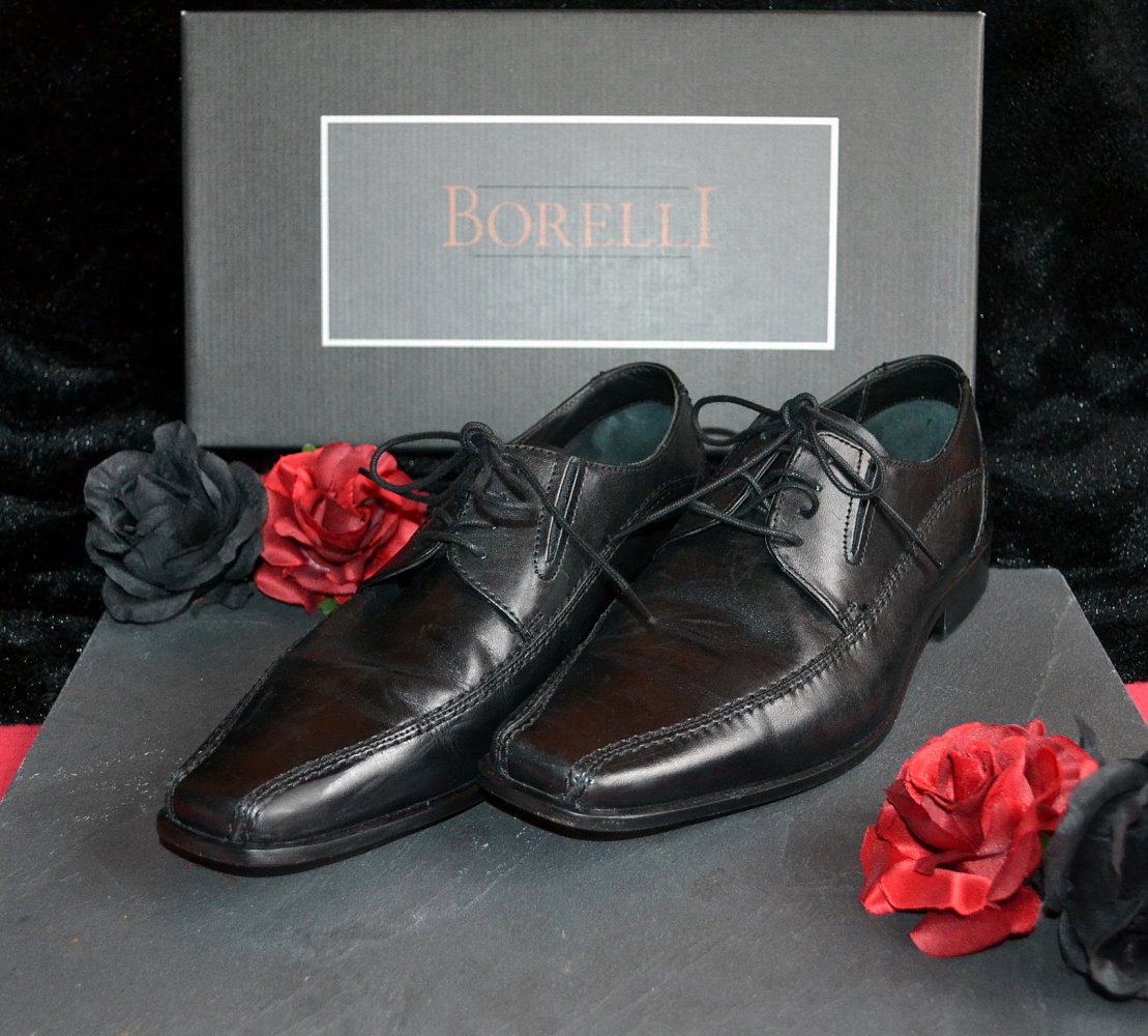 Klassischer, schwarzer Business Schnürer der Marke „BORELLI“ 