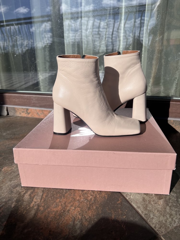 Mivido boots 36