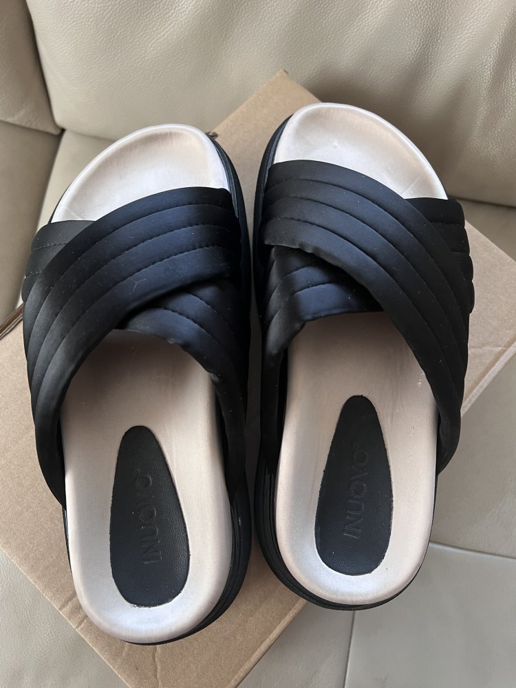 Inuovo Platform mules