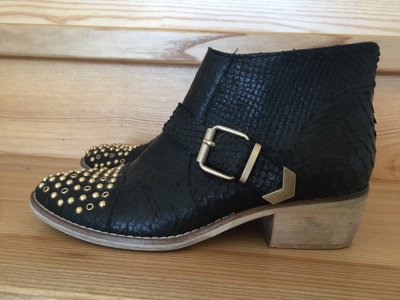 Lavorazione Artigiana 