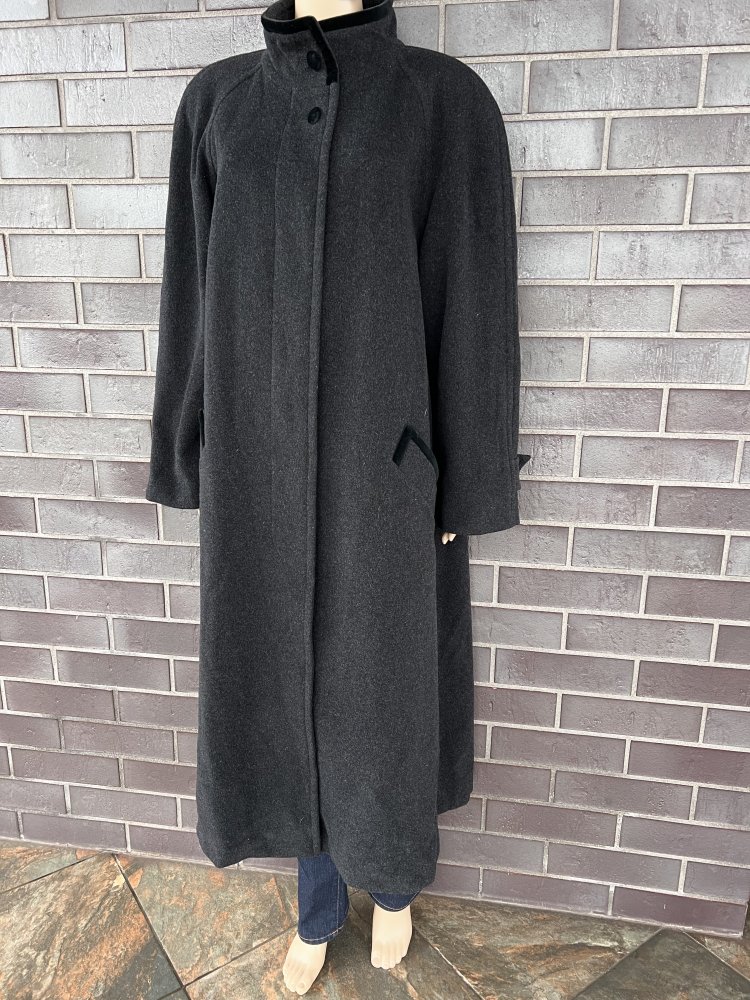 Petite Mademoiselle wool with cashmere coat