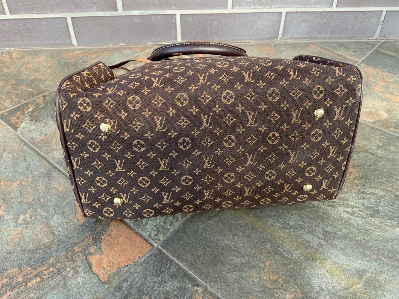 LV style