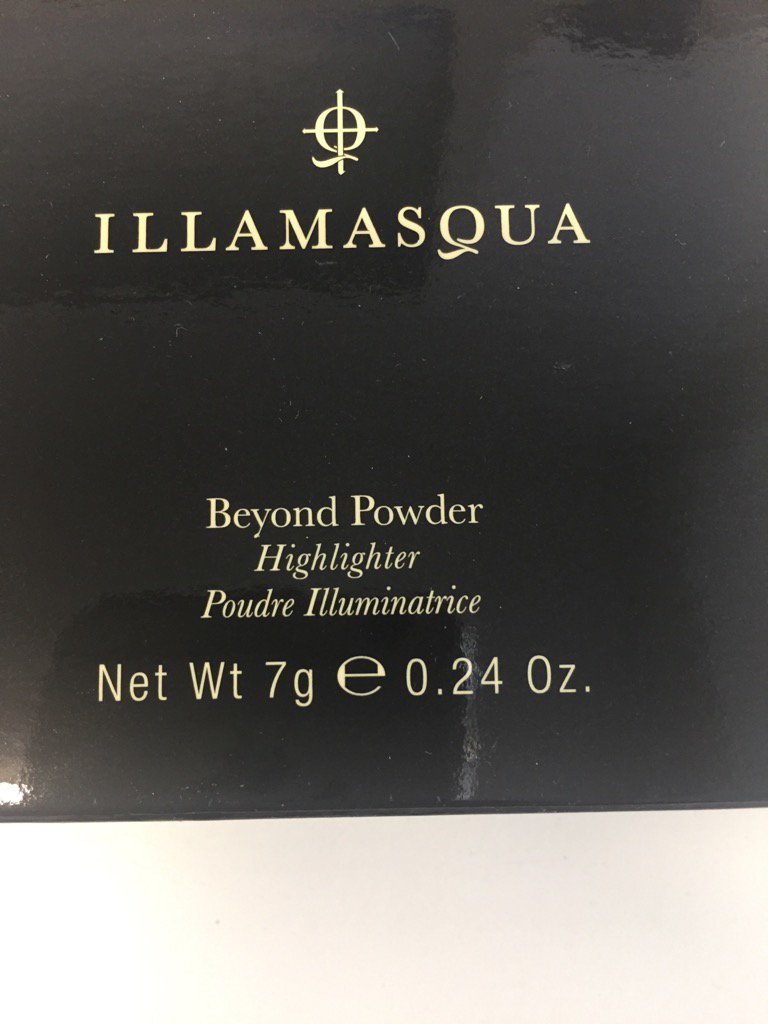 Illamasqua Beymond Powder