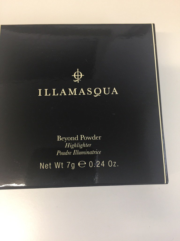 Illamasqua Beymond Powder
