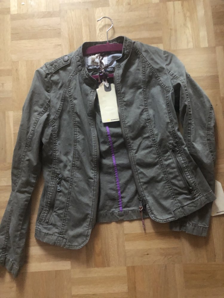 Sommerjacke Neu mit Etikett 