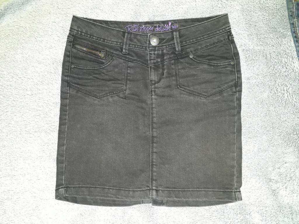 Figurbetonter Jeansrock von only