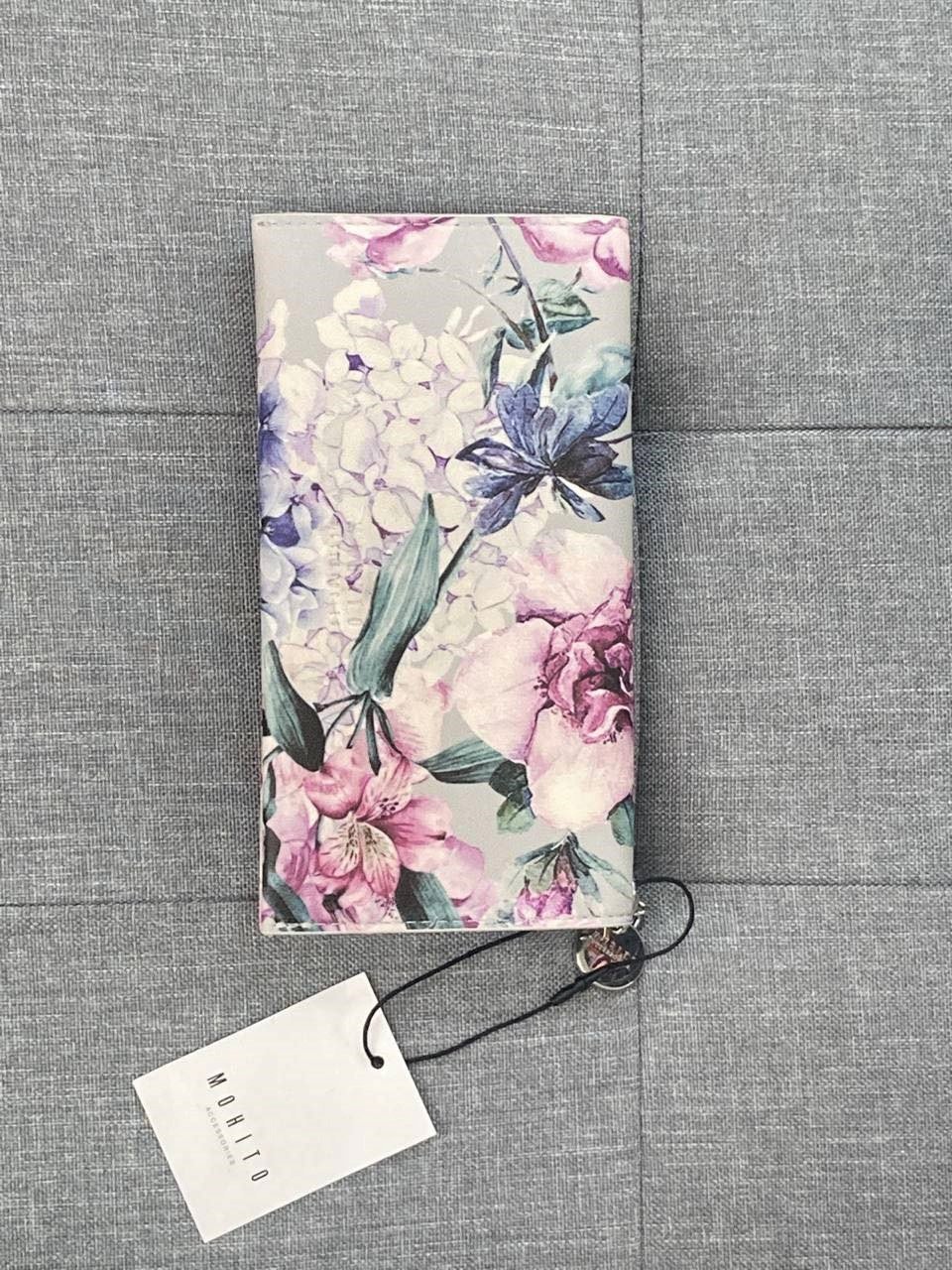 Portemonnaie mit Blütendesign // neu mit Etikett // Geldbeutel // Geldbörse 