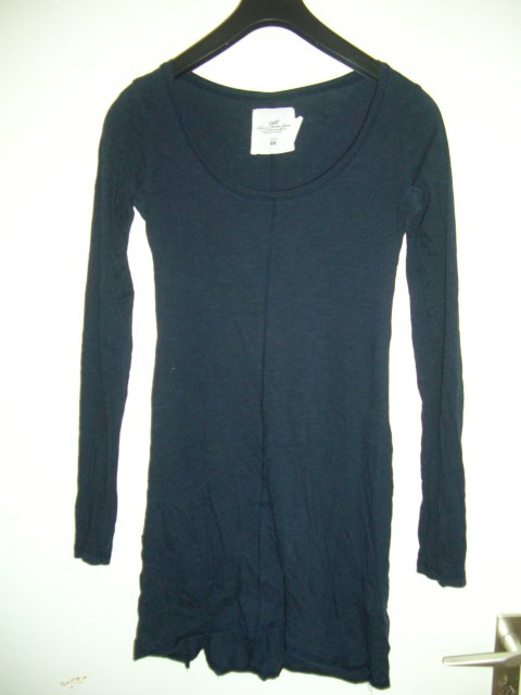 NEU KLEIDCHEN HIGHLOW LONGTOP LONGSLEEVE LANGÄRMLIG OBERTEIL JERSEY 34/XS UNGETRAGEN