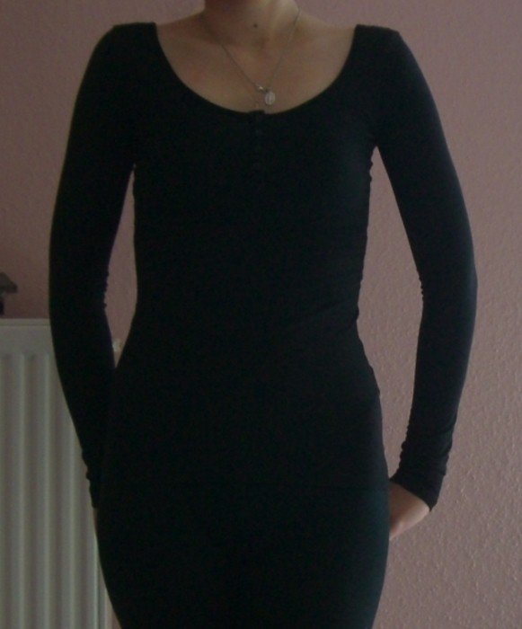 NEU LONGSLEEVE SPITZENRÜCKEN ASOS/BERSHKA GR. S/26 OBERTEIL SCHULTERFREI 