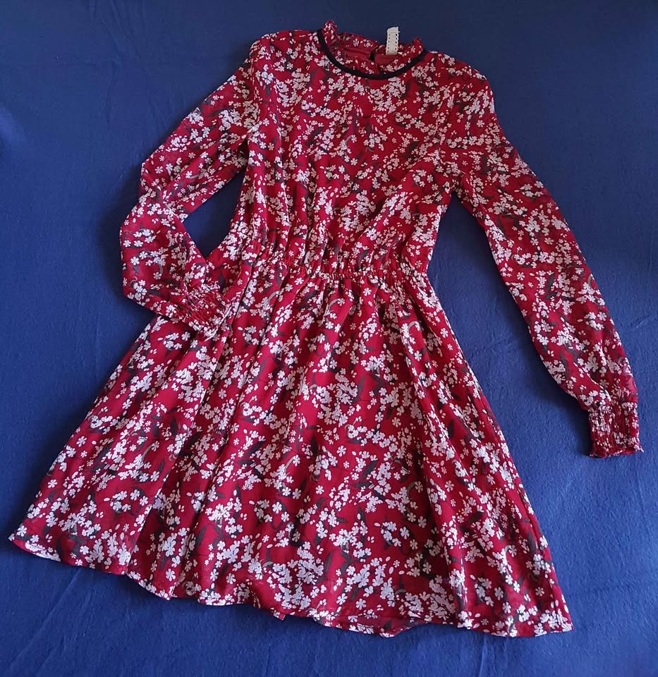 Wunderschönes Kleid gr 34/xs von H&M Neu