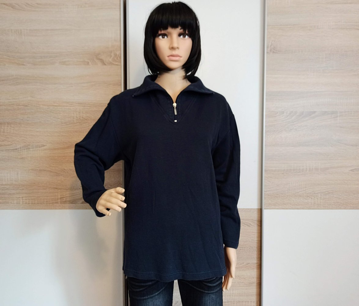 Schöner Hoodie-Pullover in marienblau von Joy