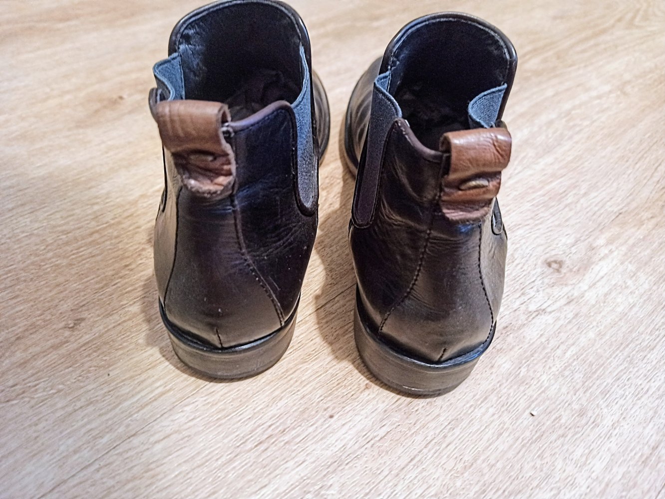 Tolle Stiefeletten in schwarz von Mapire