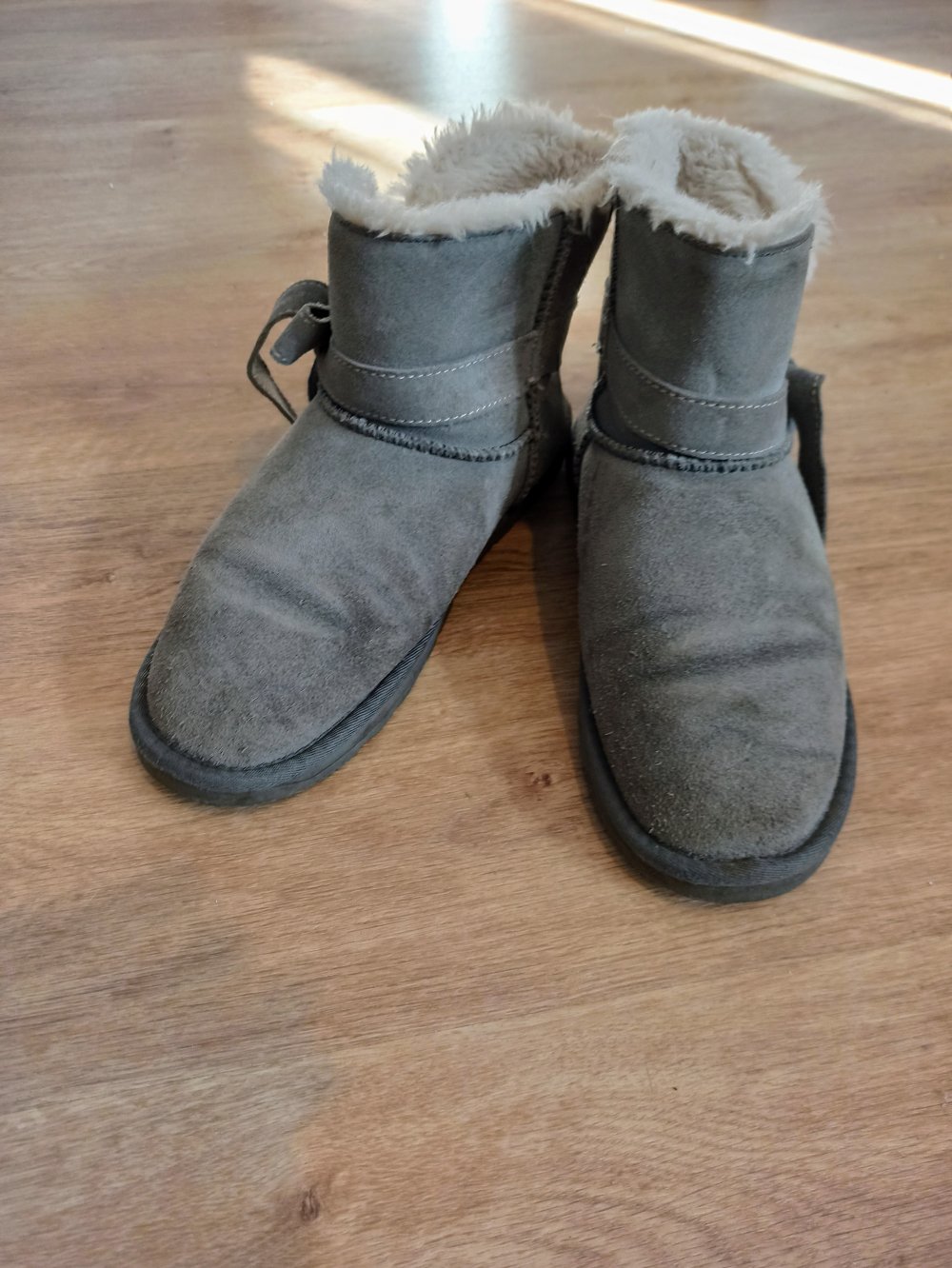 Tolle Stiefel in grau von Esprit