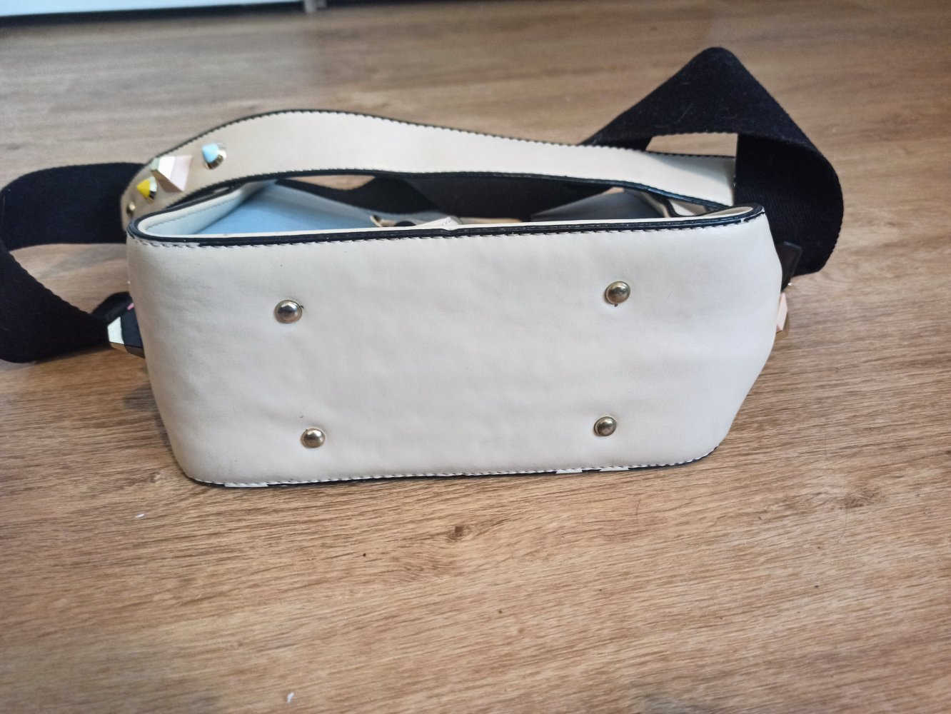 Schöne Leder-Tasche blau/creme Nas Bags