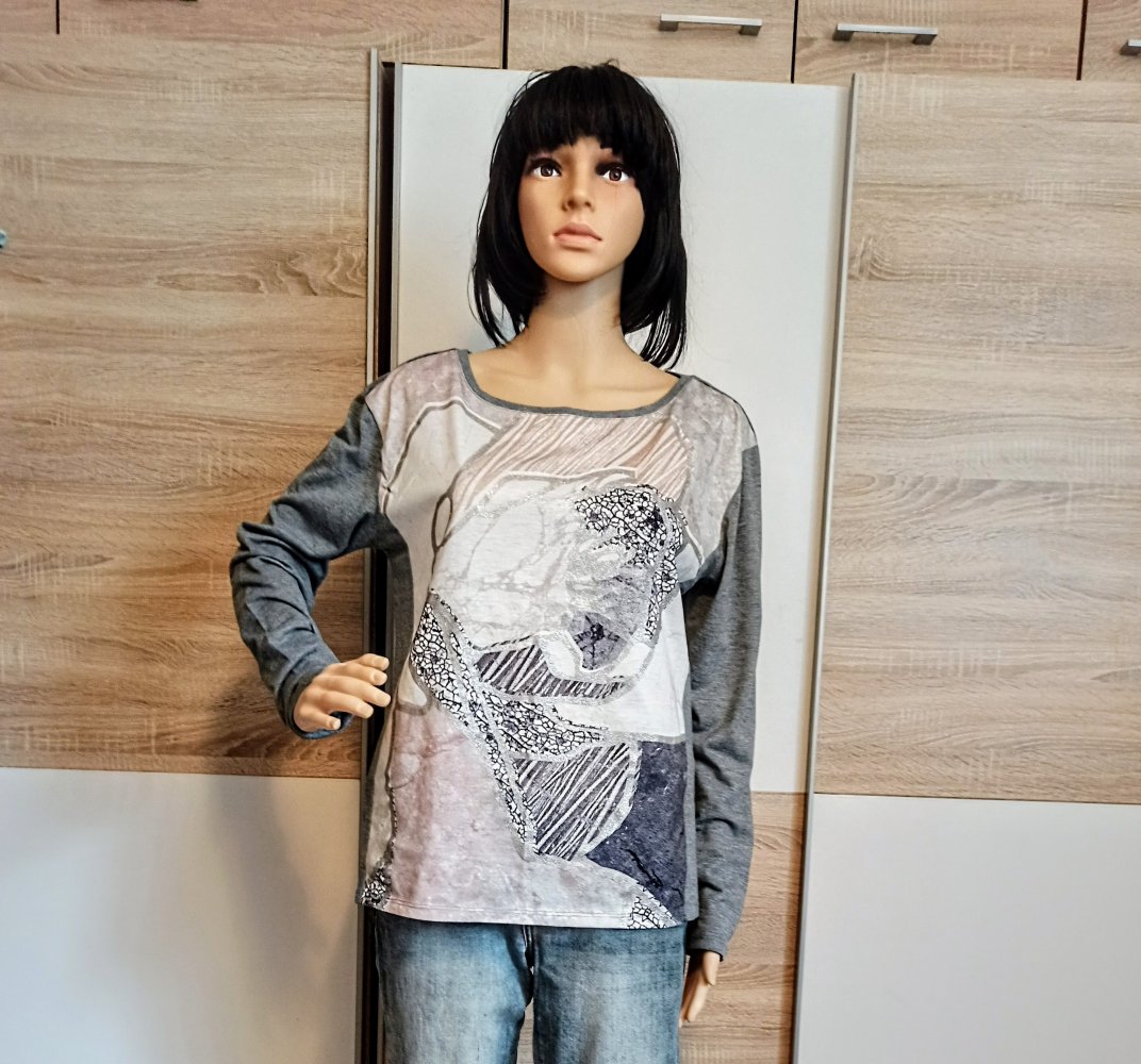 Schönes Langarm-Shirt in grau/silber/beige von Colours