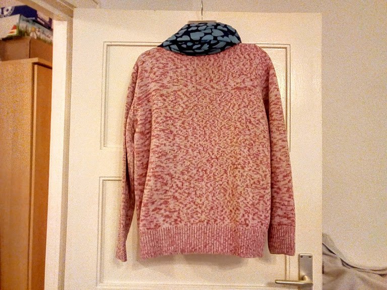 Sehr schöner Pullover in Rose Farbe von Chicc 