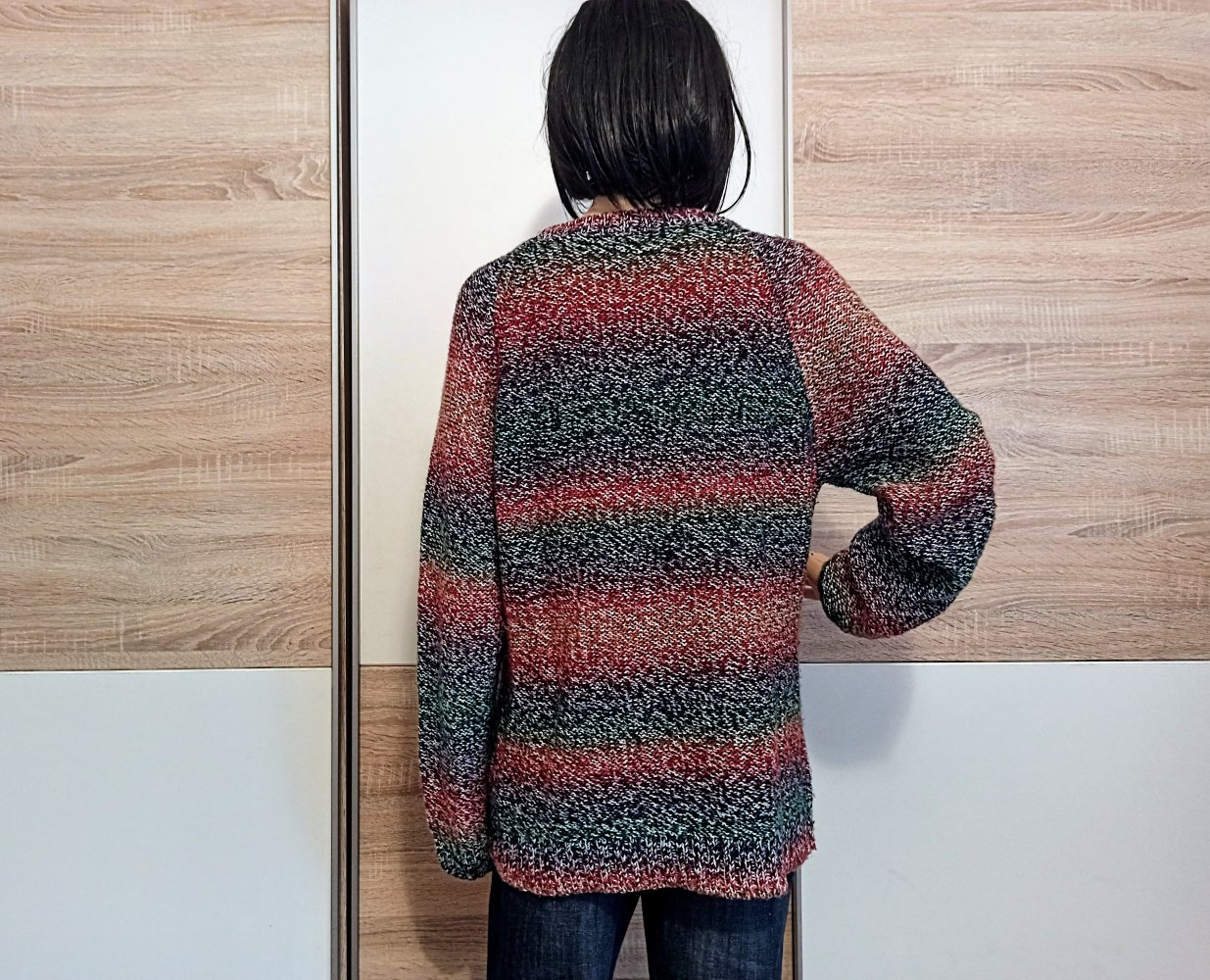 Schöner bunter Pullover von Gina