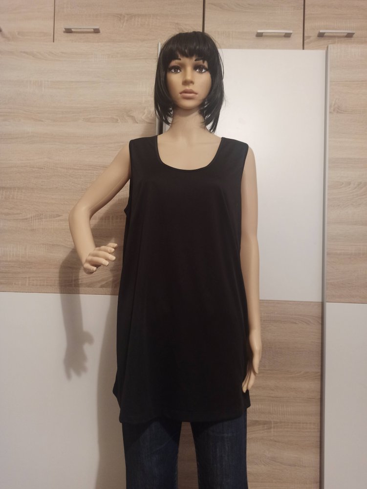 Schönes T-Shirt in schwarz