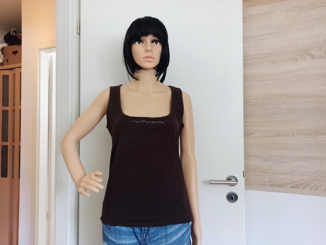 Sehr schönes T-Shirt von Woman in braun