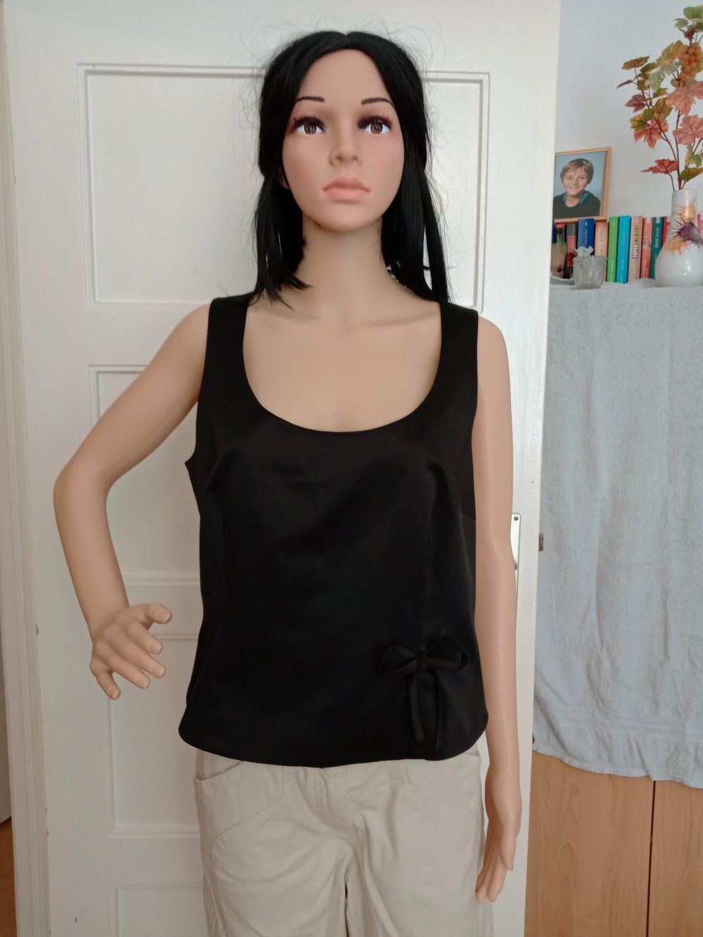 Sehr schöner schwarzen Top von comma 