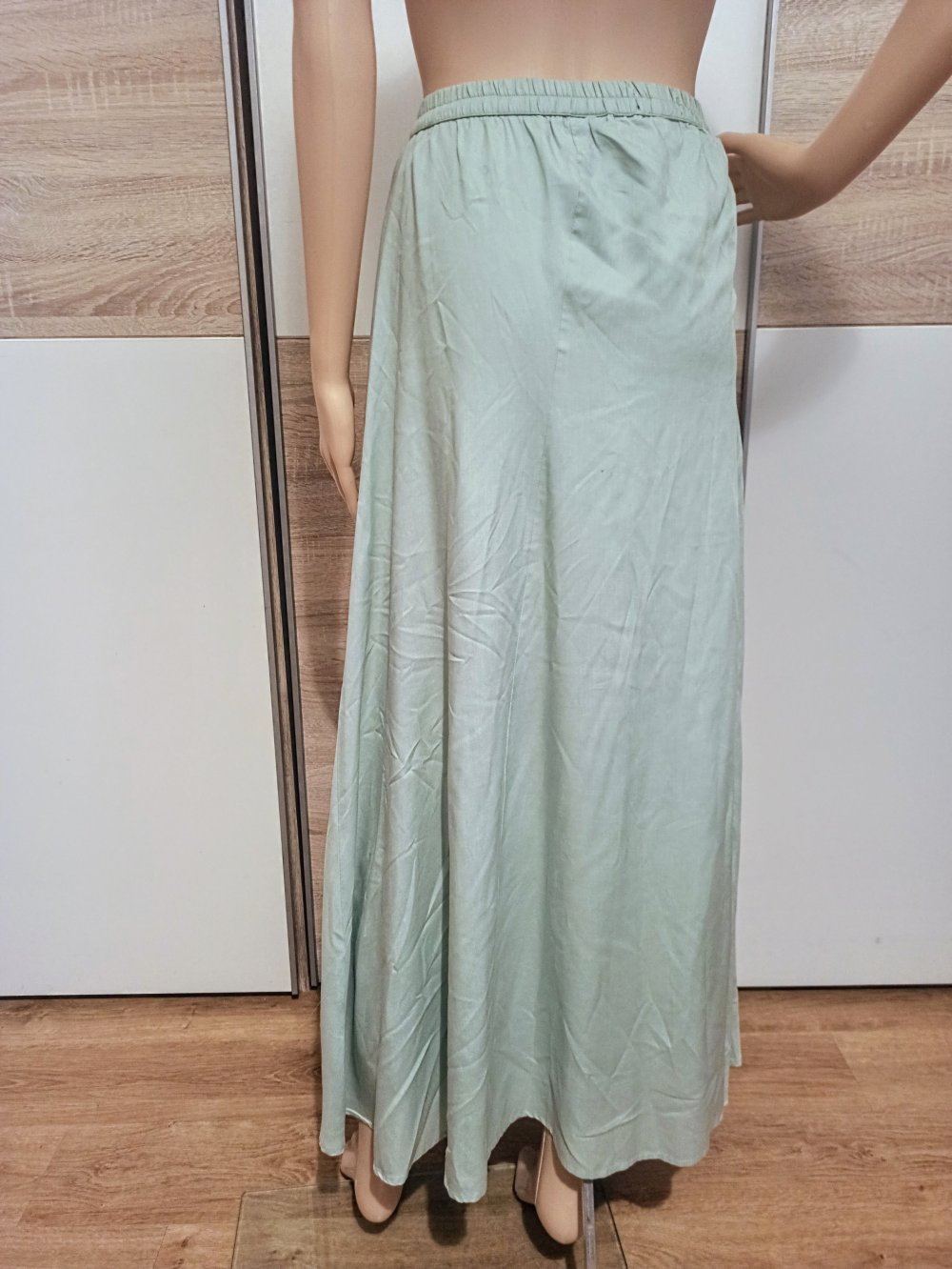 Schöner Rock in Mintgrün von creation