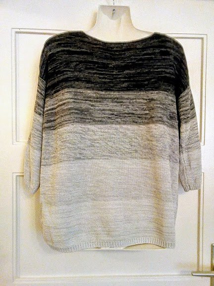 Sehr schöner  Pullover von Esprit mit Grau und Weisen Streifen