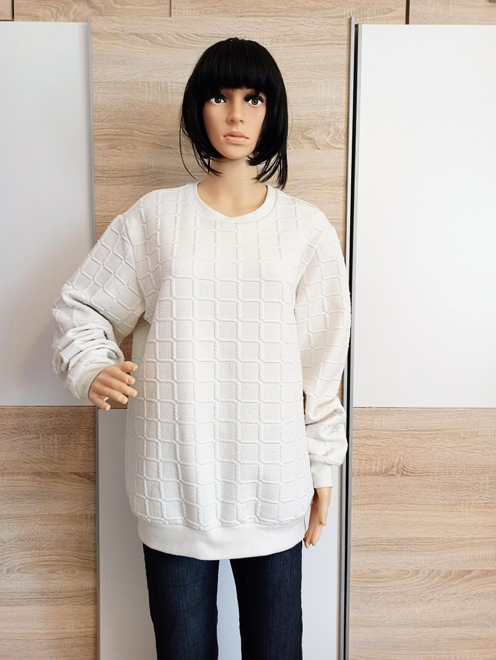 Schöner Pullover in weiß von Smog