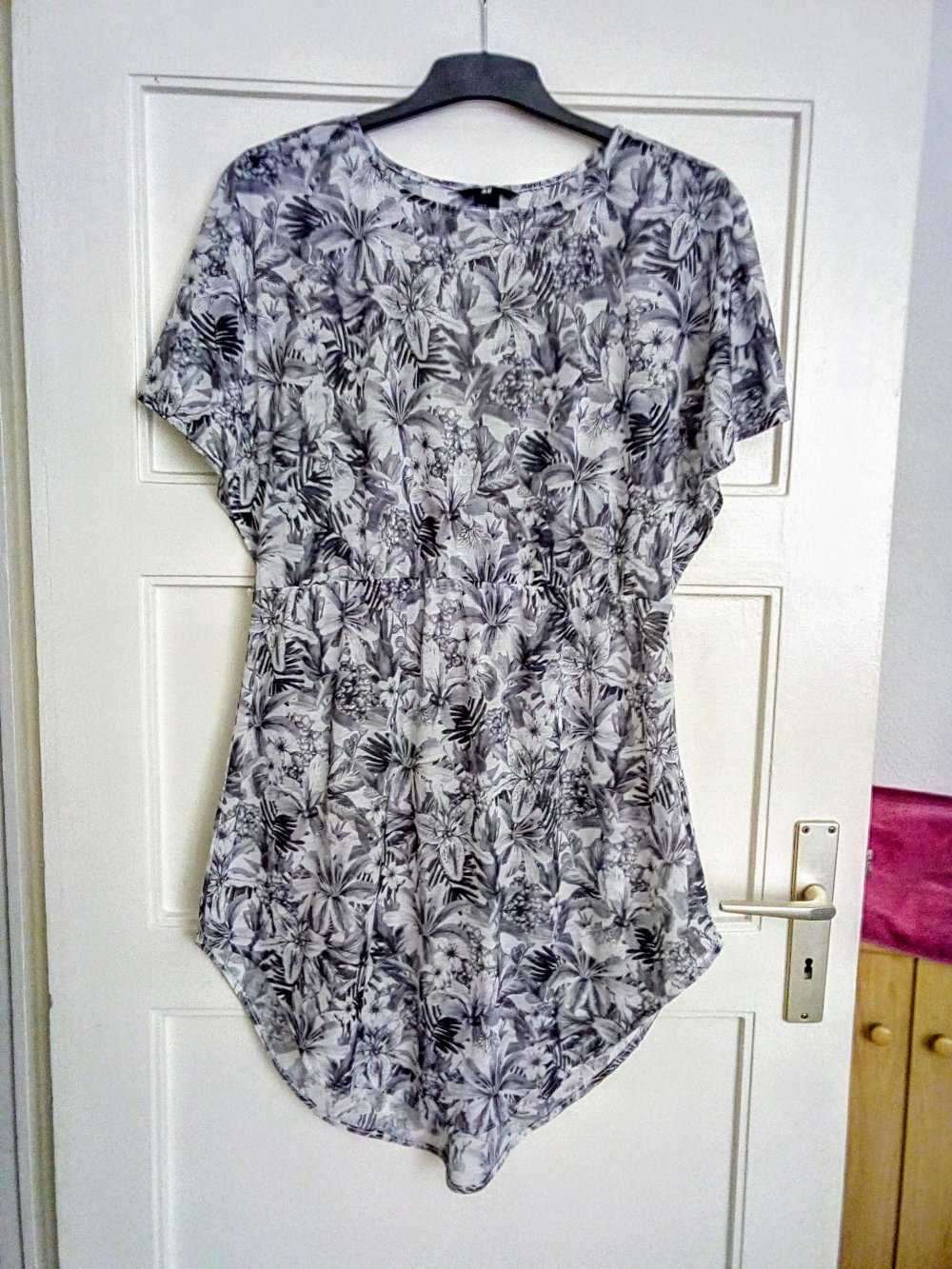 Sehr schönes Blümchen Kleid