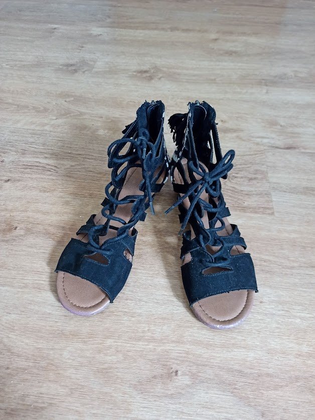 Tolle Damen Wildleder Sandaletten von Graceland 