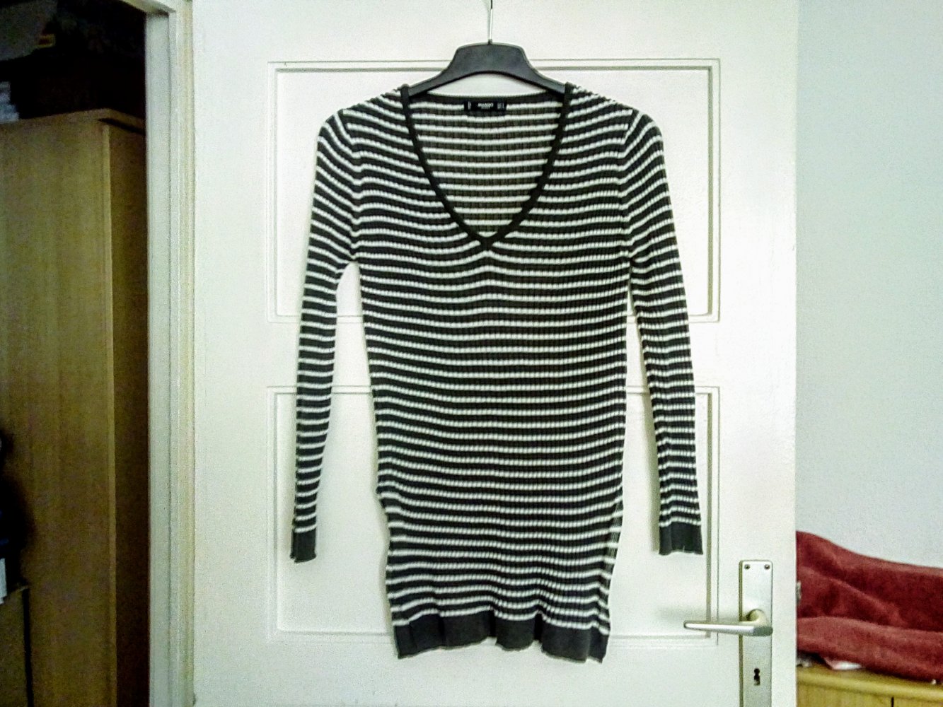 Sehr schöner gestreifter Pulli von Mango