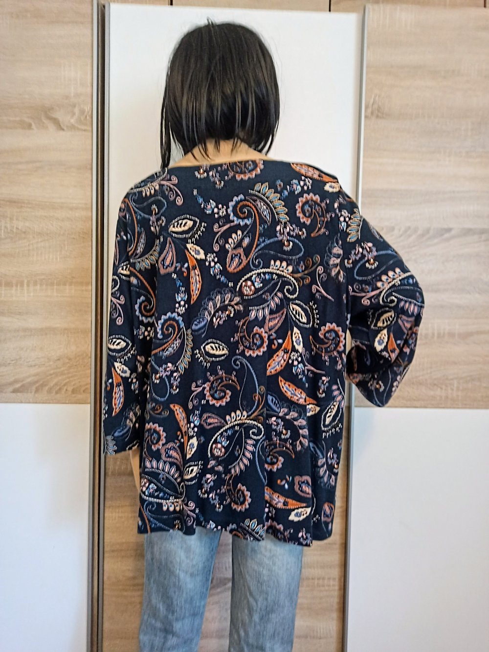 Schönes buntes Langarm-Shirt von C&A