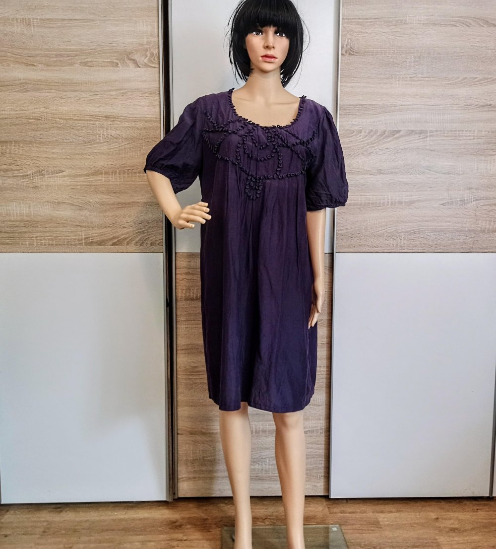 Schönes Kleid in Lila von Dranella