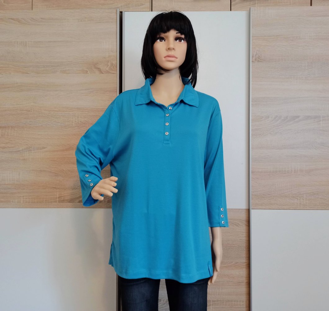 Schöner Pullover in blau von HT-Stars