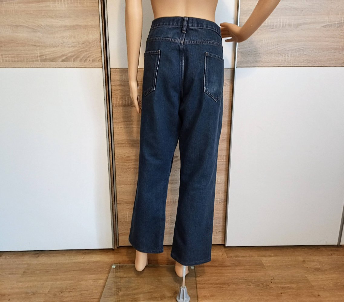 Schöne Jeanshose in marienblau von Identic