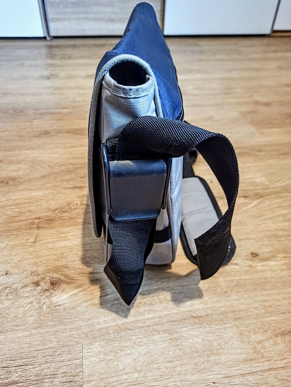 Schöne Tasche in marienblau