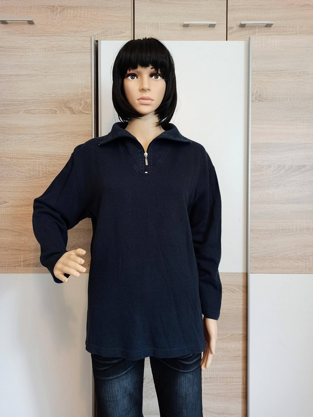 Schöner Hoodie-Pullover in marienblau von Joy