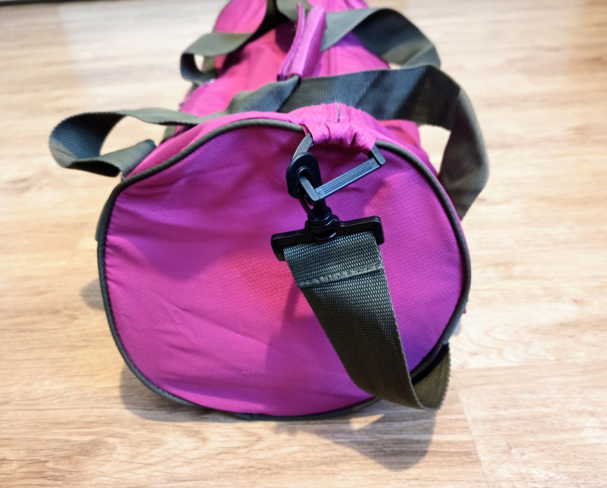 Schöne Sport-Tasche in pink