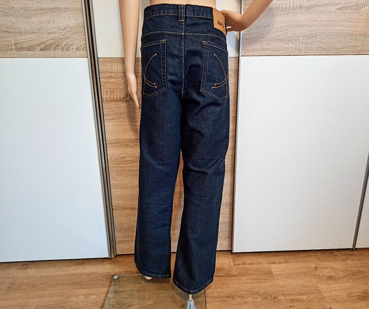 Schöne Jeanshose in marienblau von Identic Denim