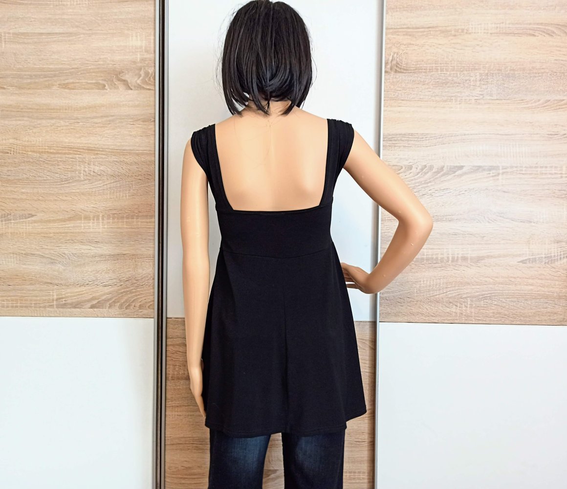 Sehr schöner Top in schwarz von Clockhause