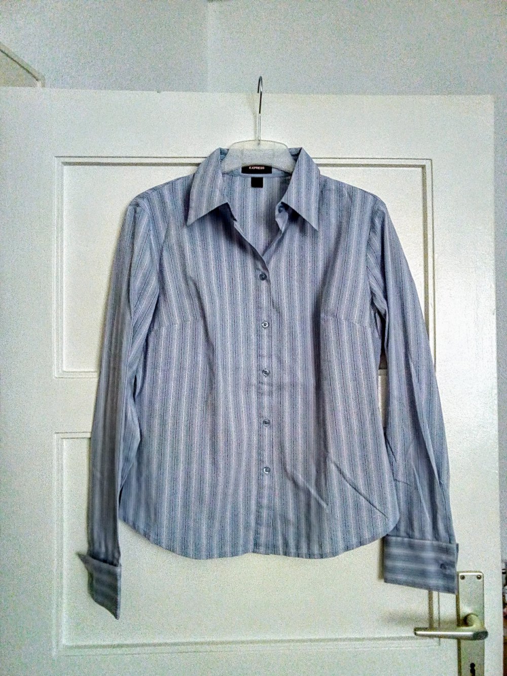 Tolle gestreifte blaue Bluse von EXPRESS